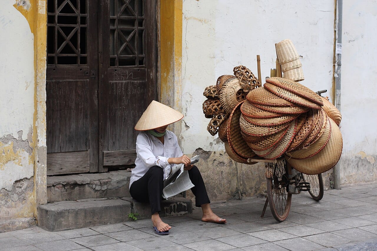 Ăn sáng Phố Cổ Hà Nội và quan sát điều kiện phục vụ