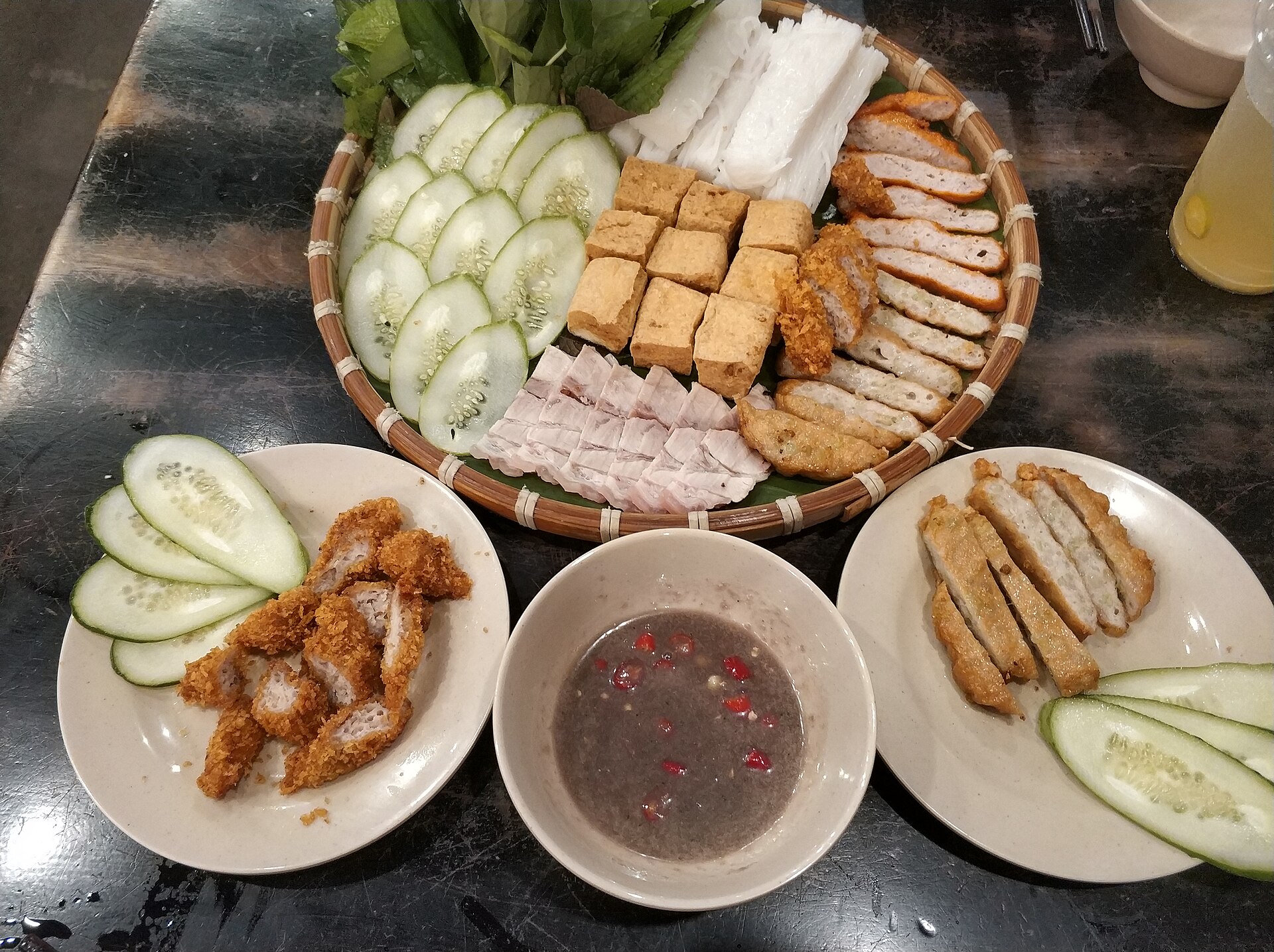 Mẹt bún đậu mắm tôm Hà Nội minh họa phiếu gọi mẹt và thành phần
