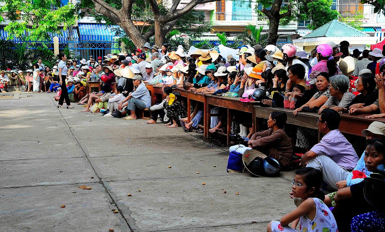 Khám BHYT tại Bệnh viện Bà Rịa cần chuẩn bị giấy tờ và kiểm tra nơi tiếp nhận
