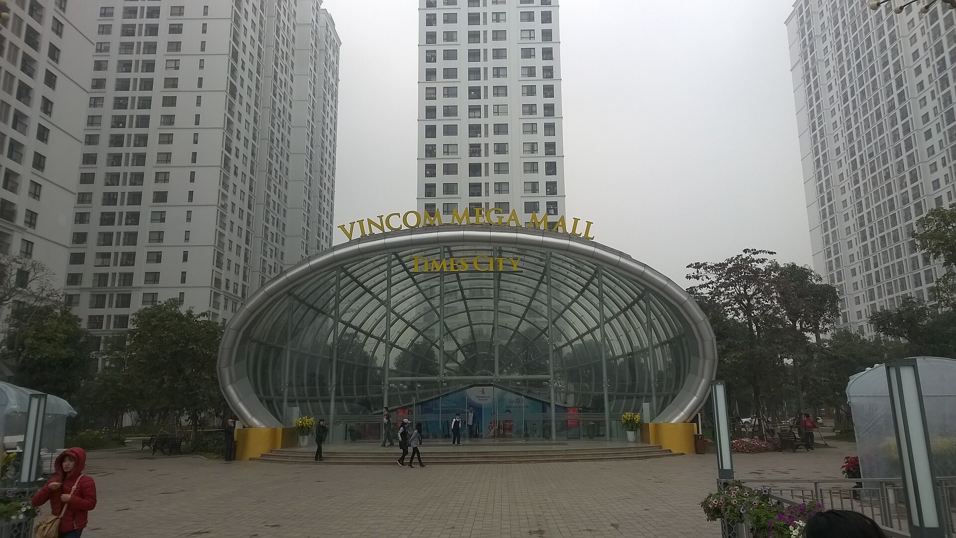 Lối vào Vincom Mega Mall Times City tại Hà Nội