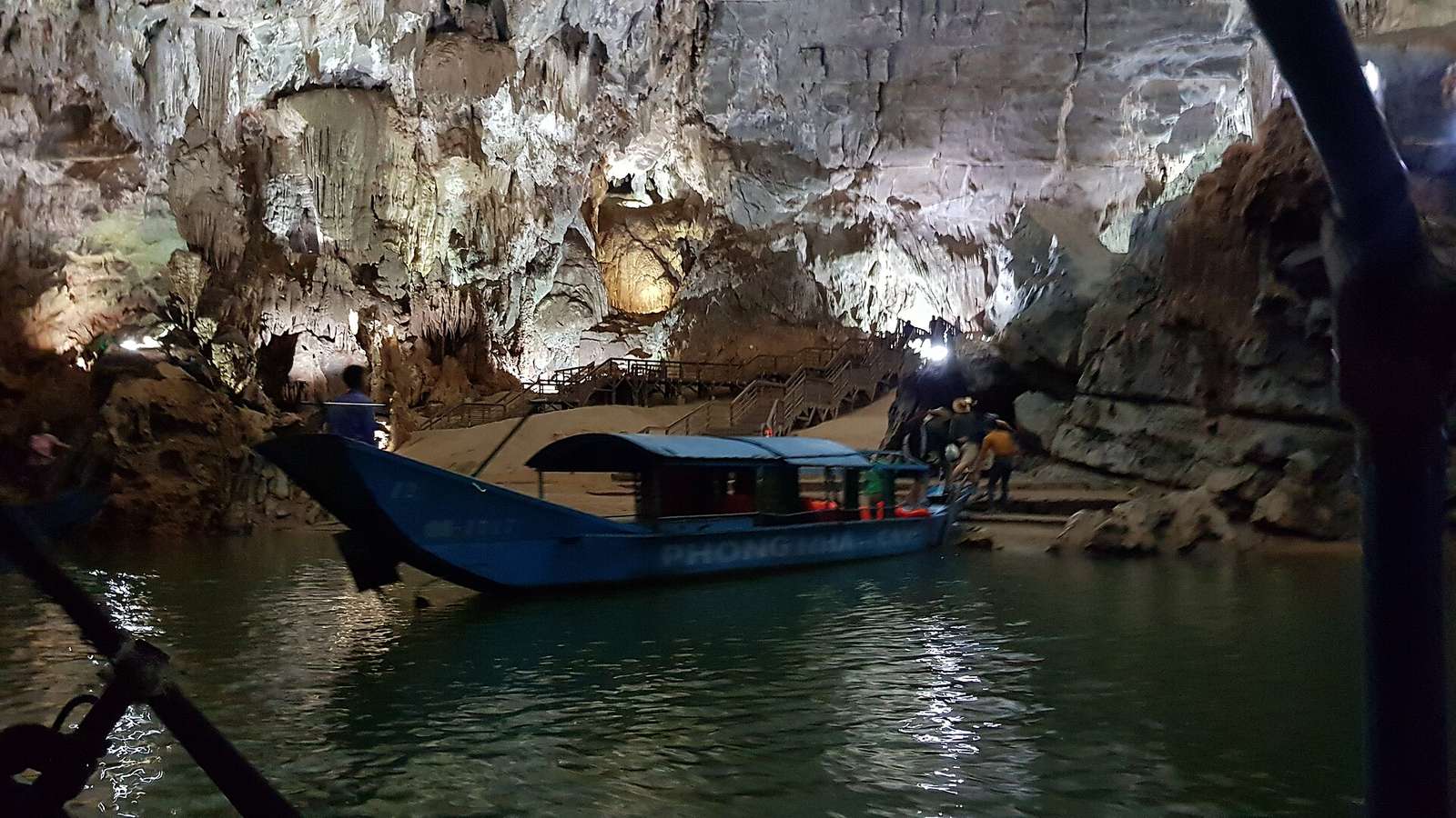 Cảnh quan vùng Phong Nha Kẻ Bàng Du lịch Quảng Bình - cảnh quan Phong Nha Kẻ Bàng