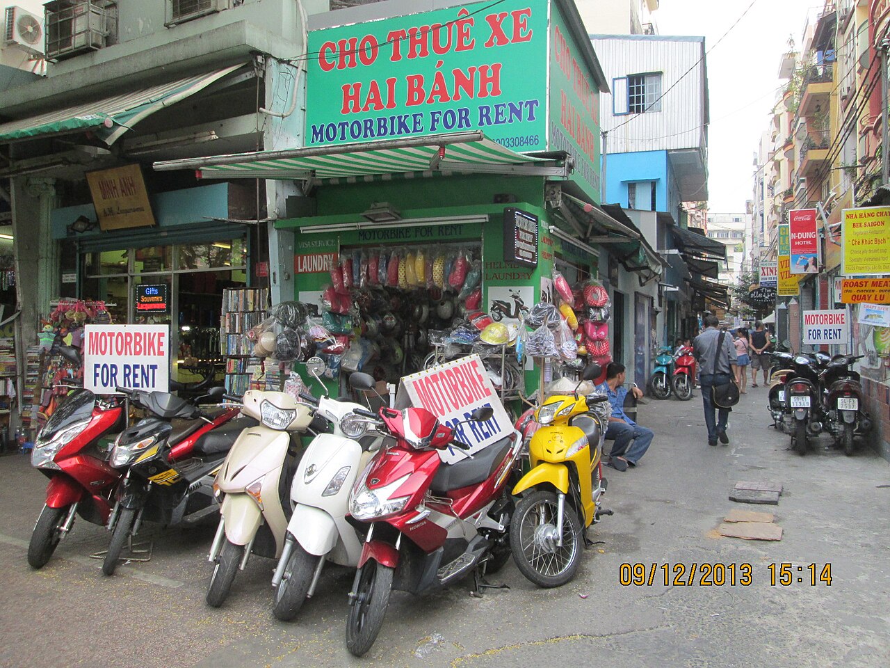 Dãy xe máy cho thuê minh họa bước kiểm tra xe khi thuê xe máy Quy Nhơn